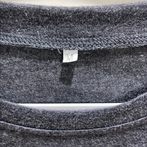 Set of 2 dark heather grey tshirts Let It Bee 🐝 & sunflower 🌻 butterflies 🦋 - Picture 10 of 10